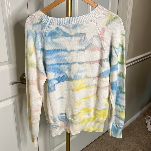 John + Jenn Bonita Tie Dye Pullover - Picture 11 of 11